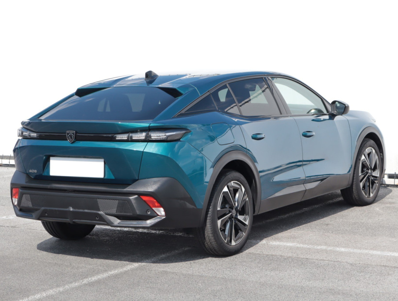 Peugeot 408, 2023