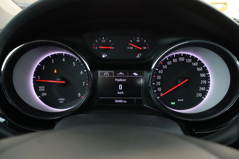 Opel Astra, 2021