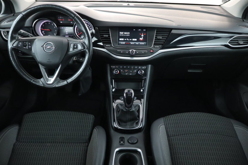 Opel Astra, 2021