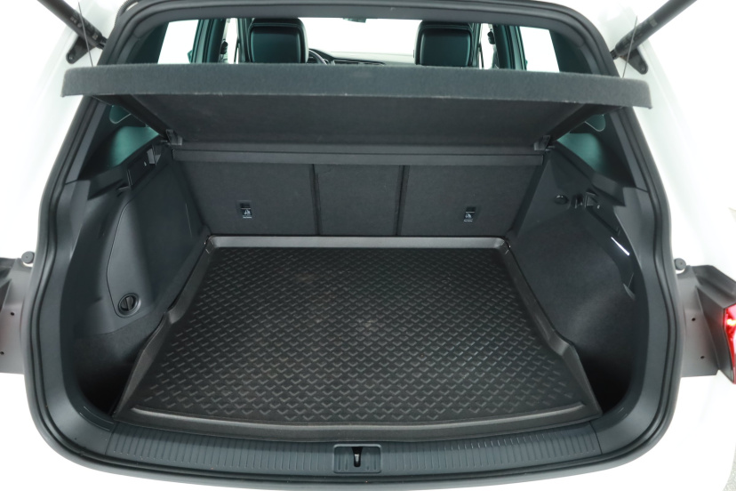 Volkswagen Tiguan, 2022