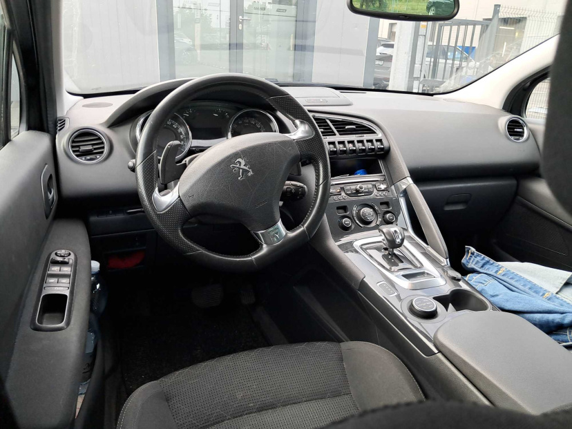 Peugeot 3008, 2014