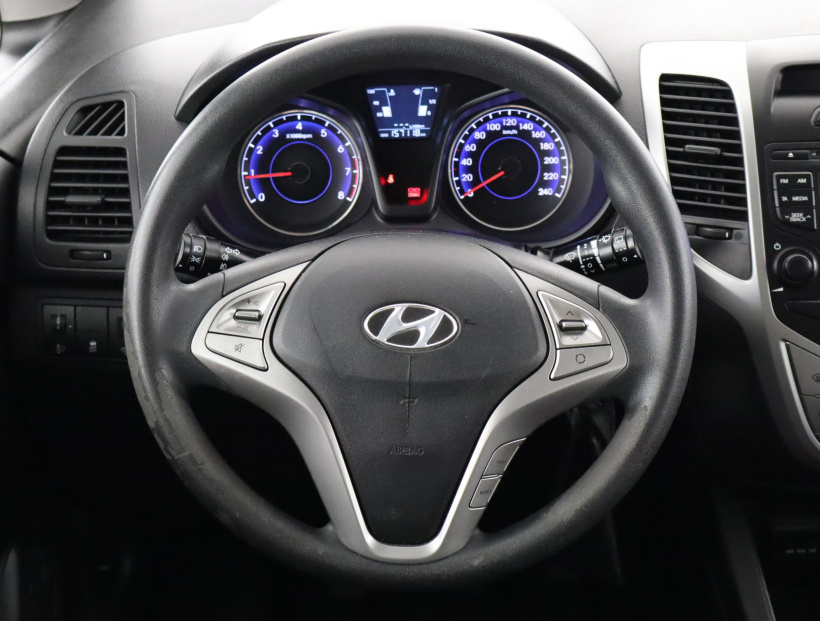 Hyundai ix20, 2011