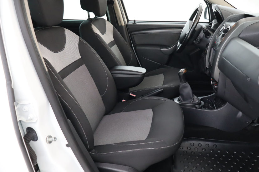 Dacia Duster, 2016