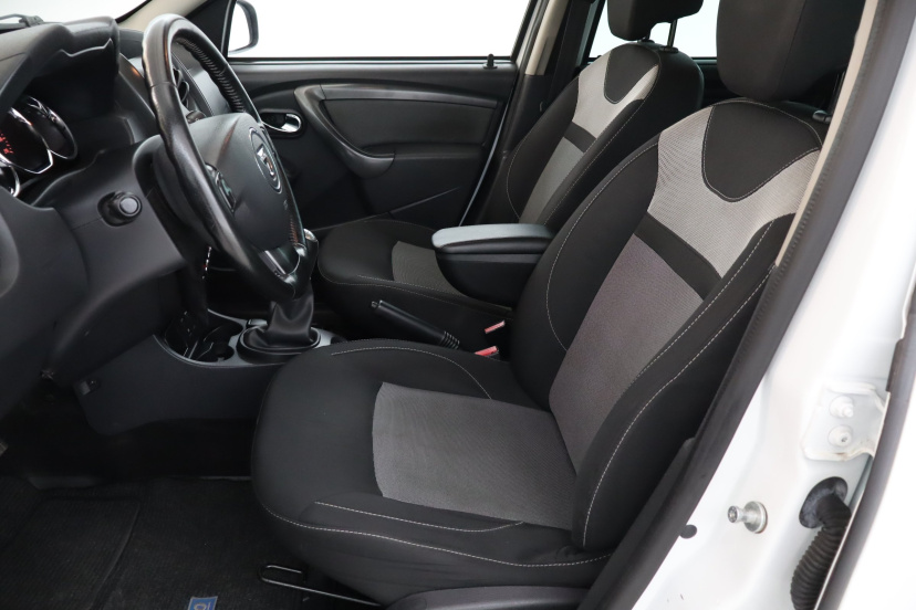 Dacia Duster, 2016