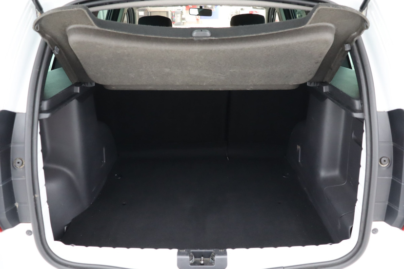 Dacia Duster, 2016