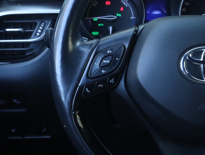 Toyota C-HR, 2019