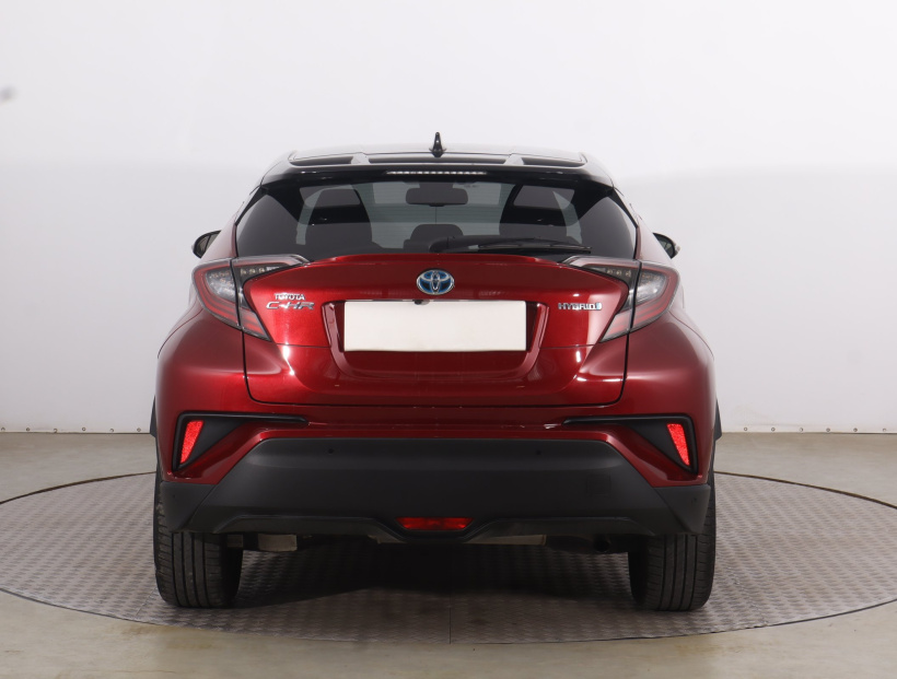 Toyota C-HR, 2019