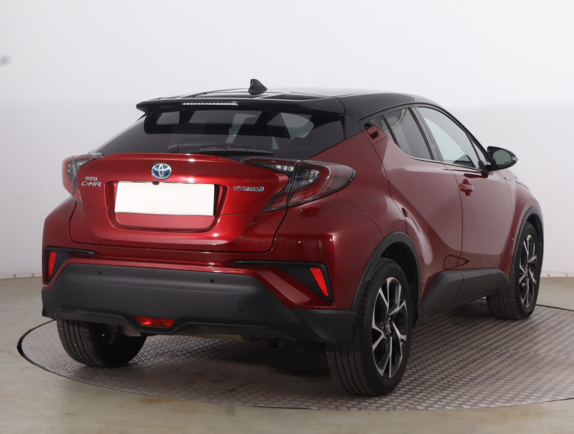 Toyota C-HR, 2019