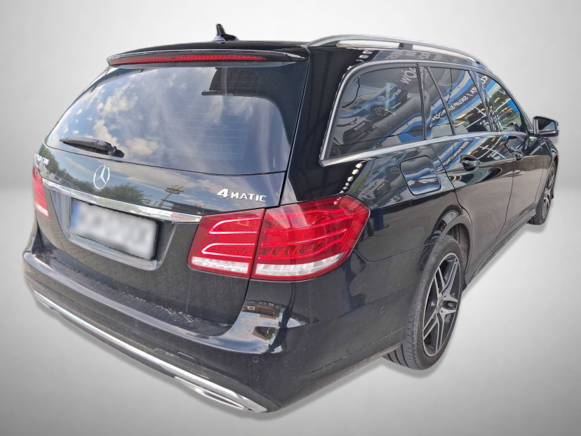 Mercedes-Benz E, 2013