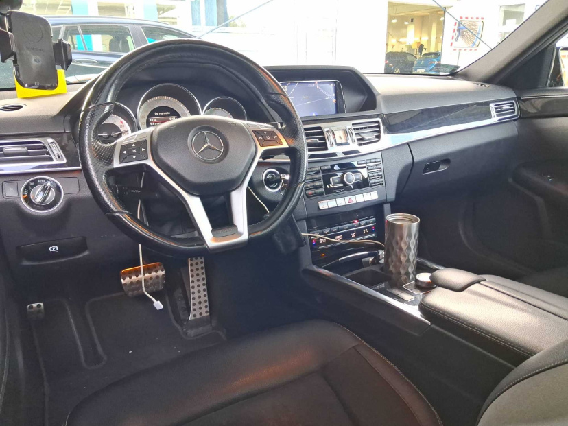 Mercedes-Benz E, 2013