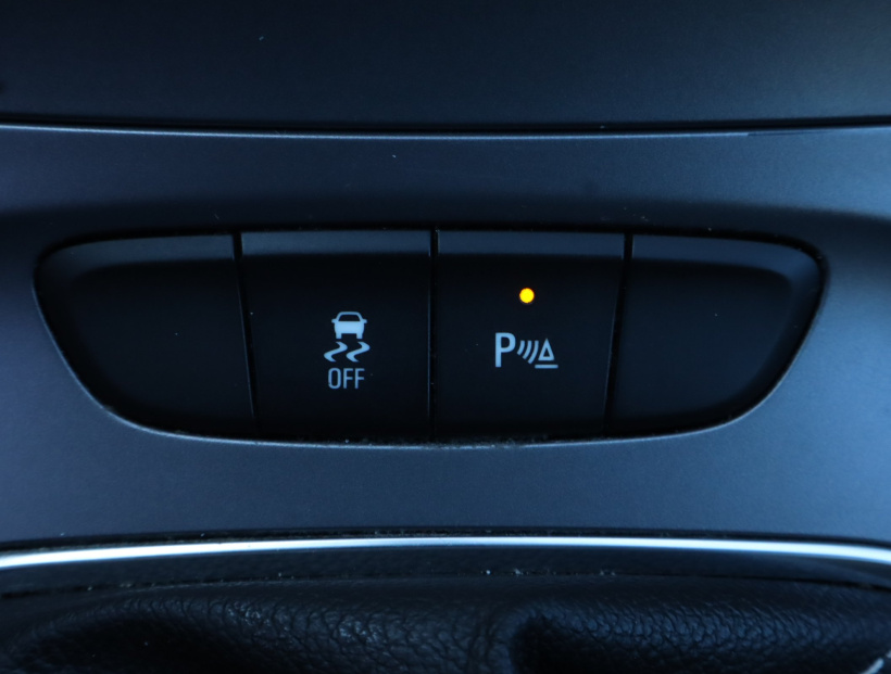 Opel Astra, 2018