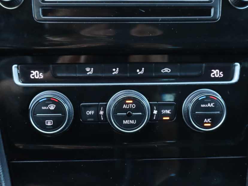 Volkswagen Golf, 2015