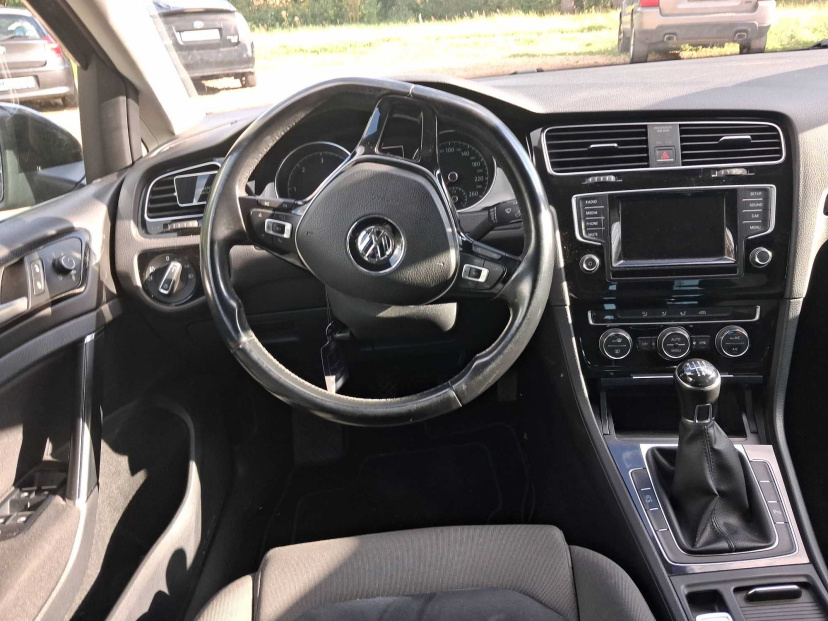 Volkswagen Golf, 2015