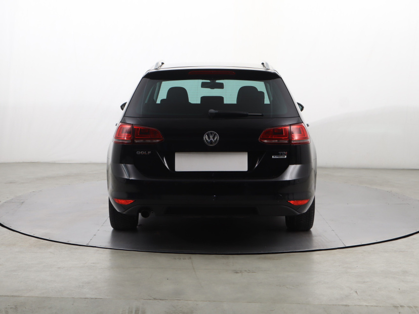 Volkswagen Golf, 2015