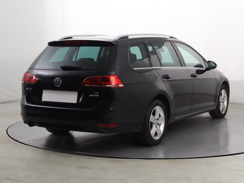 Volkswagen Golf, 2015