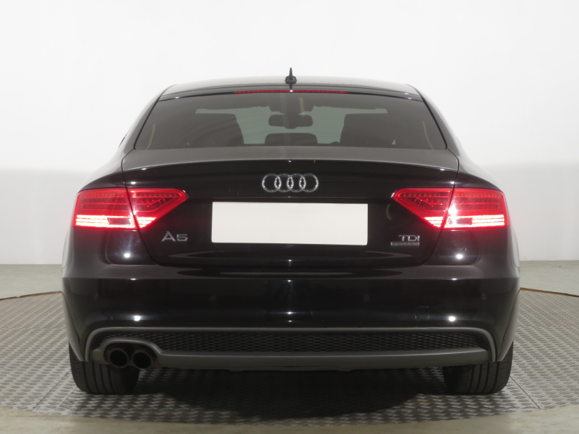 Audi A5, 2015