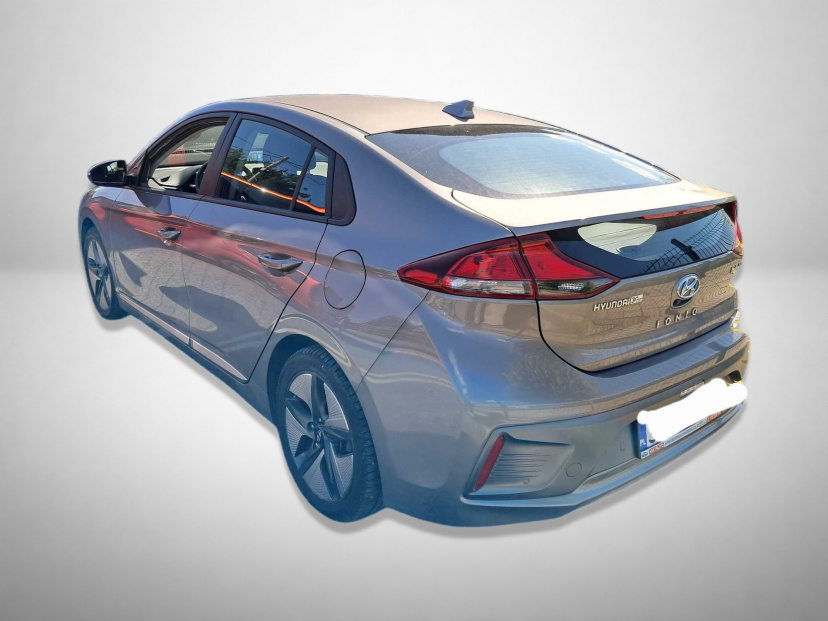 Hyundai Ioniq, 2022
