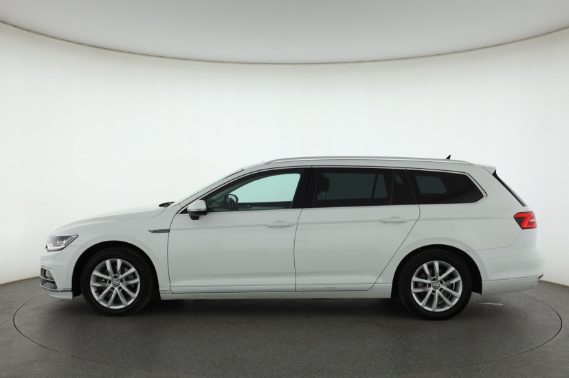 Volkswagen Passat, 2017