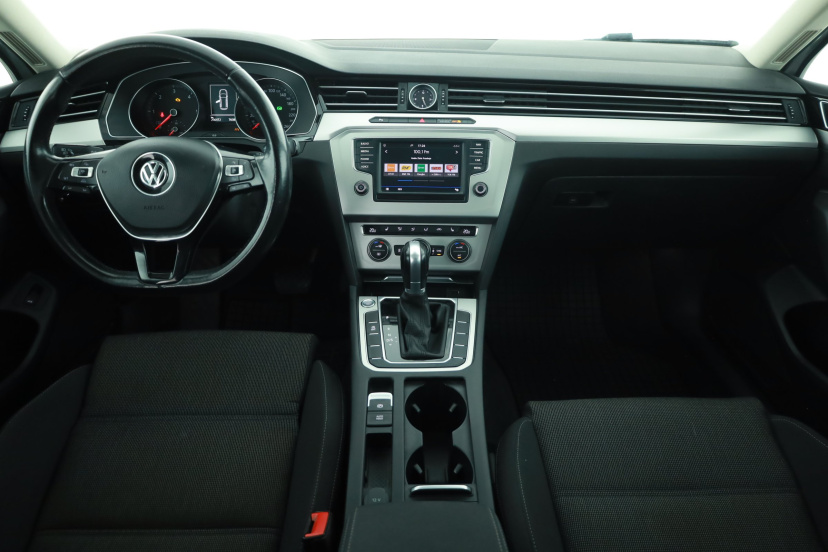 Volkswagen Passat, 2017