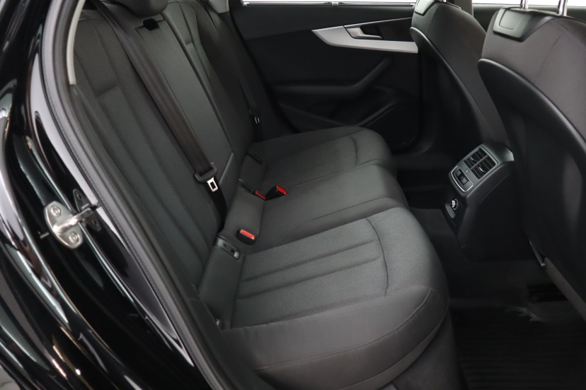 Audi A4, 2018