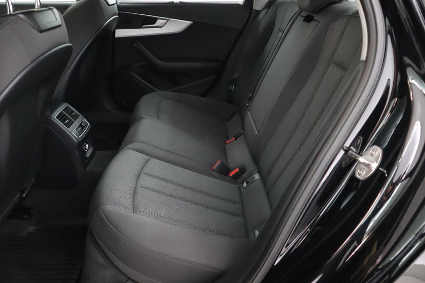 Audi A4, 2018