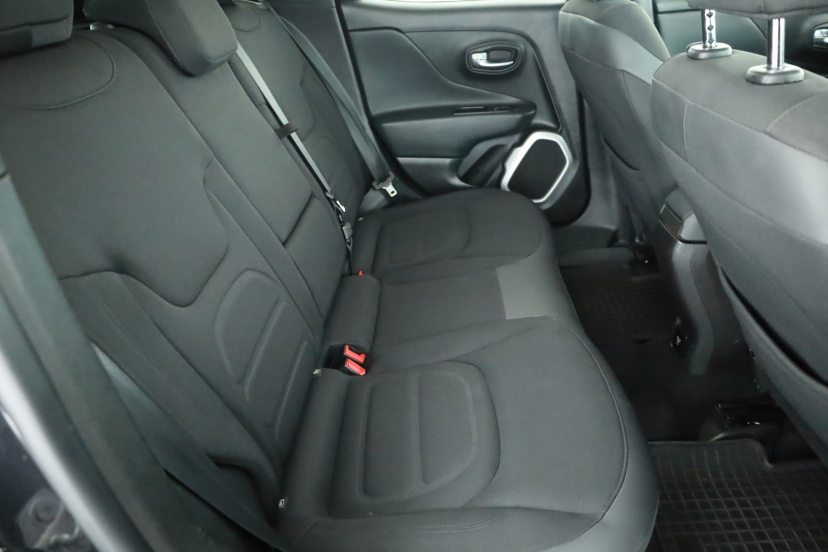 Jeep Renegade, 2016