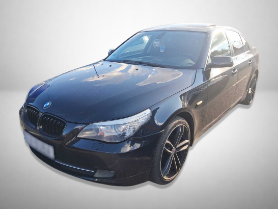 BMW 523i
