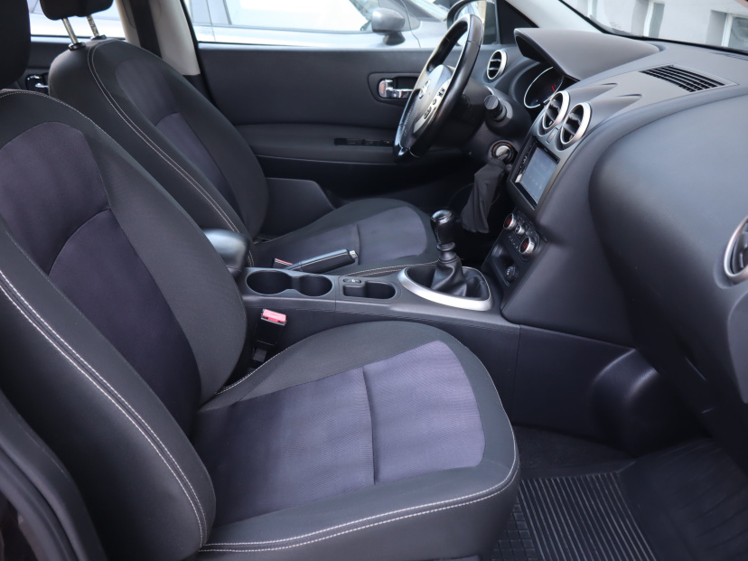 Nissan Qashqai, 2012