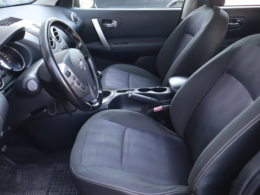 Nissan Qashqai, 2012