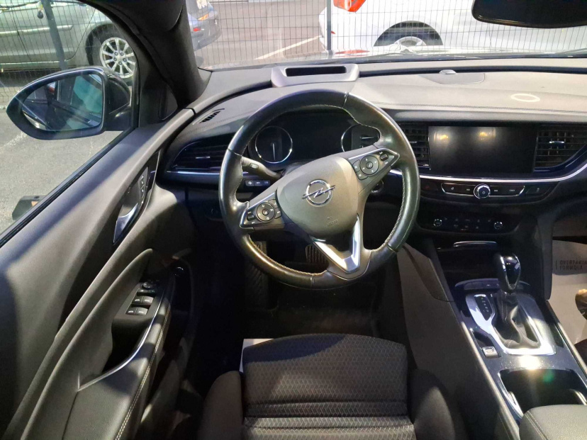 Opel Insignia, 2022