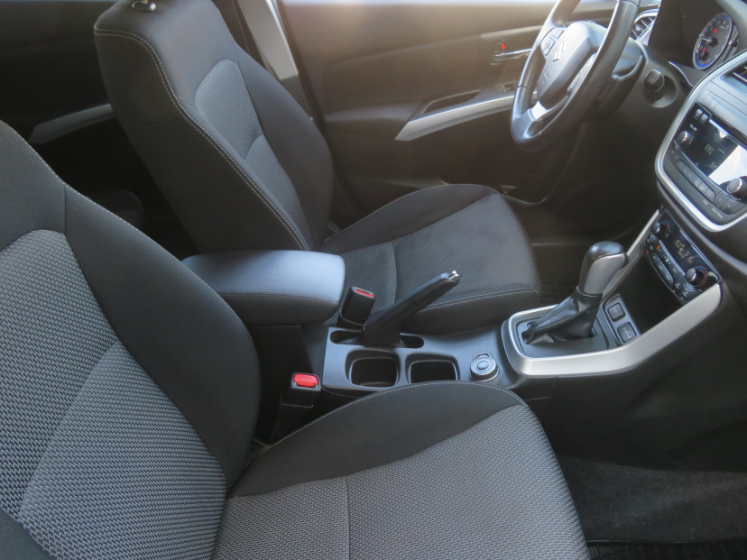 Suzuki SX4 S-Cross, 2015