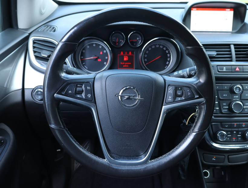 Opel Mokka, 2015