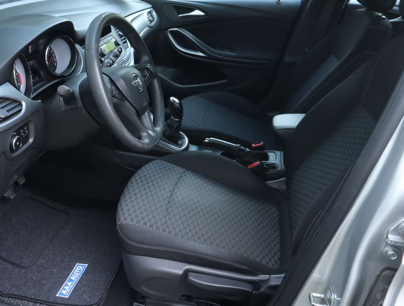 Opel Astra, 2016