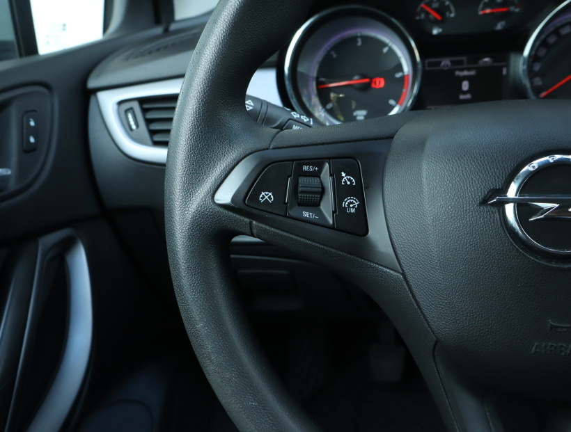Opel Astra, 2016
