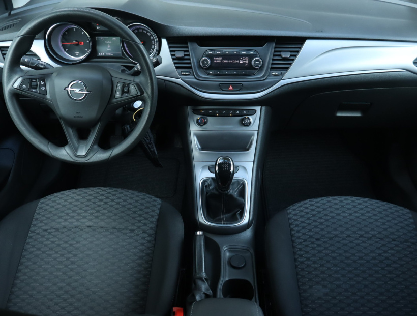 Opel Astra, 2016