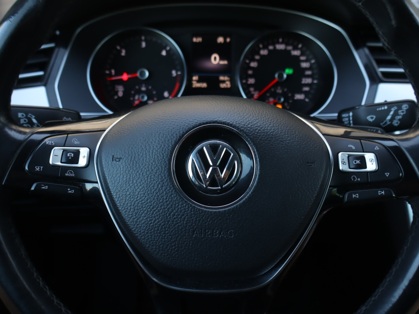 Volkswagen Passat, 2017