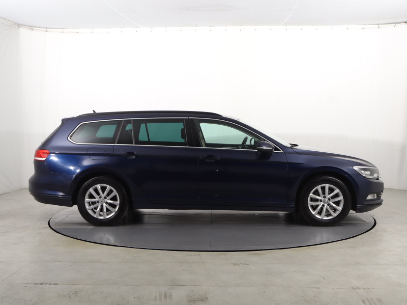 Volkswagen Passat, 2017