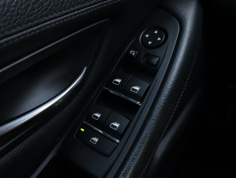 BMW 5, 2011