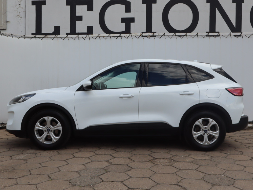 Ford Kuga, 2022