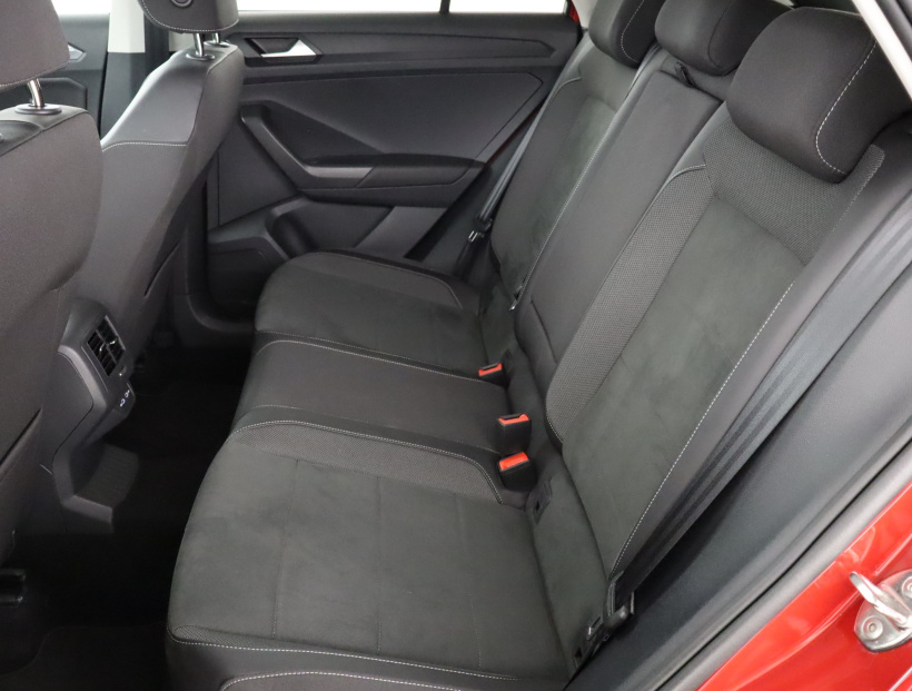 Volkswagen T-Roc, 2023