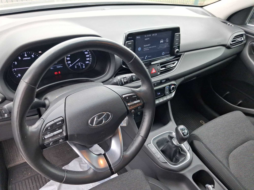 Hyundai i30, 2022