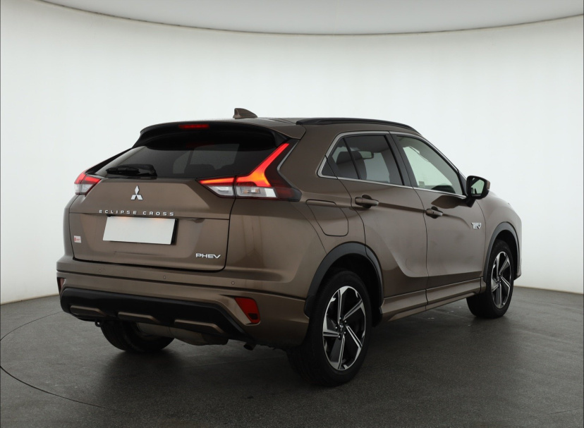 Mitsubishi Eclipse Cross, 2022