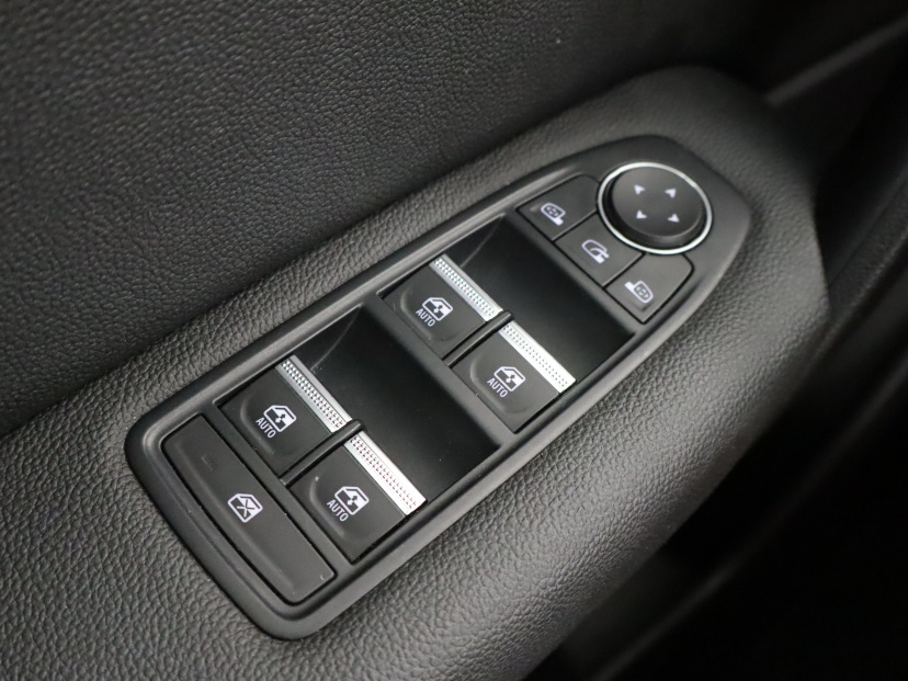 Mitsubishi ASX, 2023
