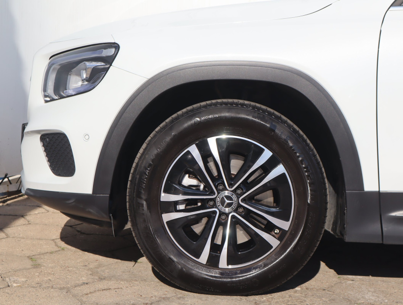 Mercedes-Benz GLB, 2023