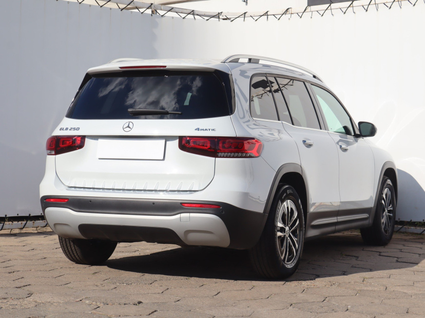 Mercedes-Benz GLB, 2023