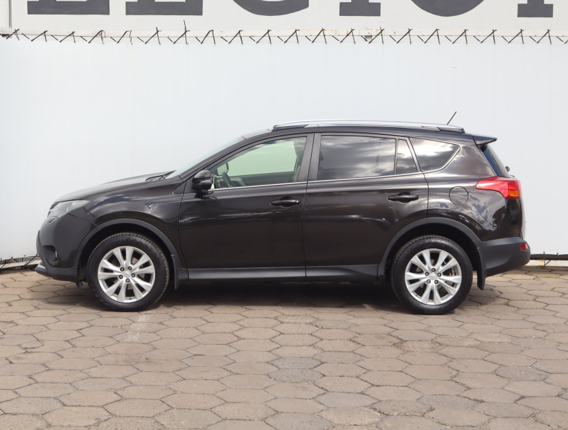 Toyota RAV 4, 2014