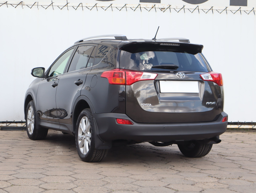 Toyota RAV 4, 2014