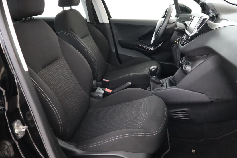 Peugeot 208, 2017