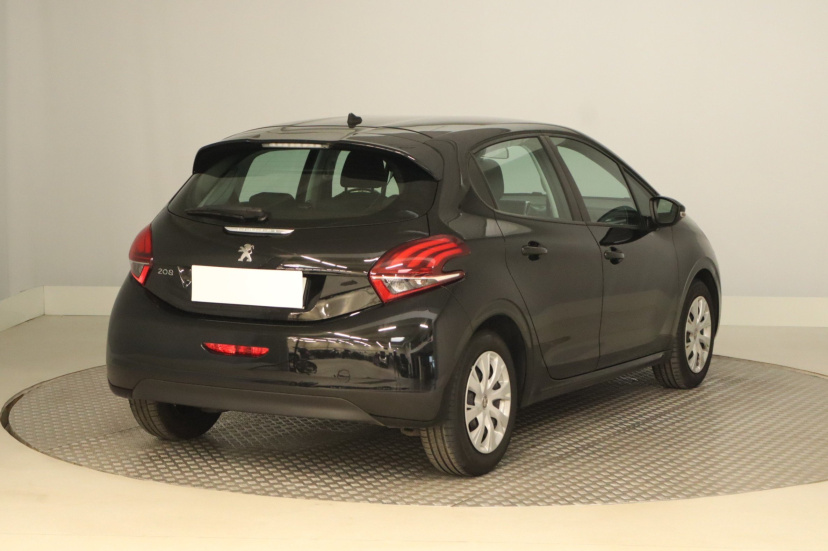 Peugeot 208, 2017