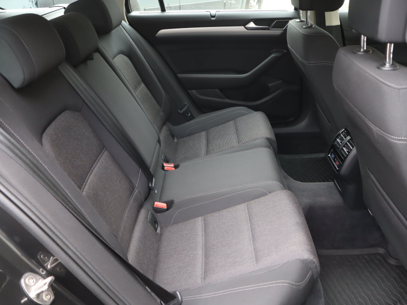 Volkswagen Passat, 2018